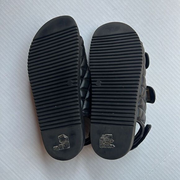 Steve Madden Mona Quilted Sandal in Black size 7 - Picture 11 of 13